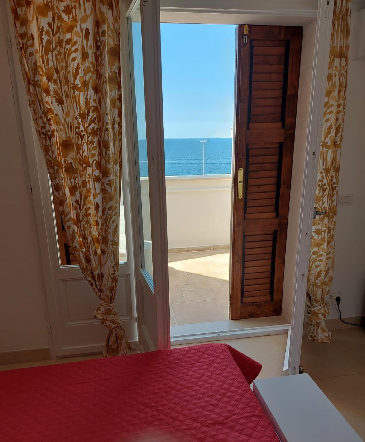 Bonitamare Hotel โปลีญาโนอามาเร ภายนอก รูปภาพ